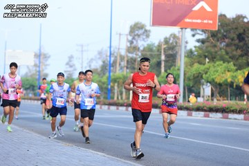BINH DUONG NEW CITY HALF MARATHON 2024 - Ảnh #1776266