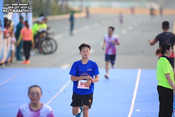 BINH DUONG NEW CITY HALF MARATHON 2024 - Ảnh #1739310