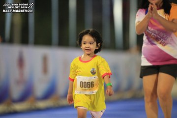 BINH DUONG NEW CITY HALF MARATHON 2024 - Ảnh #1728786