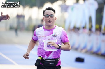 BINH DUONG NEW CITY HALF MARATHON 2024 - Ảnh #1758515