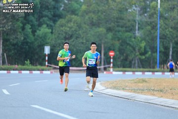 BINH DUONG NEW CITY HALF MARATHON 2024 - Ảnh #1735814