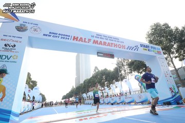BINH DUONG NEW CITY HALF MARATHON 2024 - Ảnh #1822361