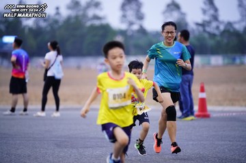 BINH DUONG NEW CITY HALF MARATHON 2024 - Ảnh #1725348