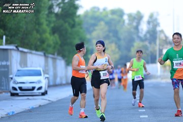 BINH DUONG NEW CITY HALF MARATHON 2024 - Ảnh #1776279
