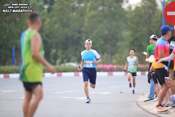 BINH DUONG NEW CITY HALF MARATHON 2024 - Ảnh #1736842