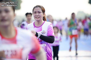 BINH DUONG NEW CITY HALF MARATHON 2024 - Ảnh #1760054