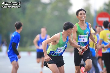 BINH DUONG NEW CITY HALF MARATHON 2024 - Ảnh #1736683
