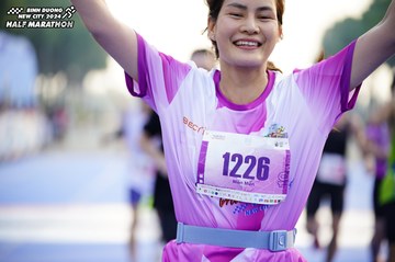 BINH DUONG NEW CITY HALF MARATHON 2024 - Ảnh #1761357