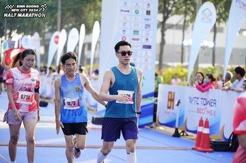 BINH DUONG NEW CITY HALF MARATHON 2024 - Ảnh #1762217