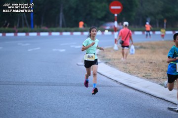 BINH DUONG NEW CITY HALF MARATHON 2024 - Ảnh #1726075