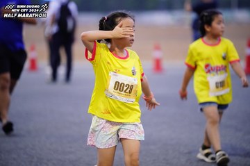 BINH DUONG NEW CITY HALF MARATHON 2024 - Ảnh #1725450