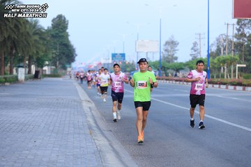BINH DUONG NEW CITY HALF MARATHON 2024 - Ảnh #1771166