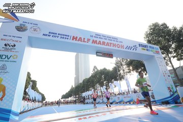 BINH DUONG NEW CITY HALF MARATHON 2024 - Ảnh #1821276