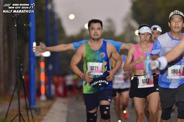 BINH DUONG NEW CITY HALF MARATHON 2024 - Ảnh #1741027