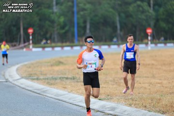 BINH DUONG NEW CITY HALF MARATHON 2024 - Ảnh #1735324
