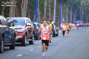 BINH DUONG NEW CITY HALF MARATHON 2024 - Ảnh #1756226