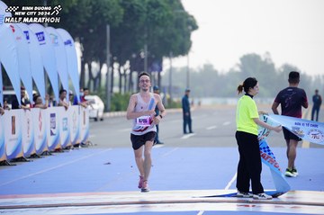 BINH DUONG NEW CITY HALF MARATHON 2024 - Ảnh #1770794