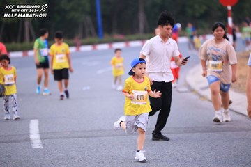 BINH DUONG NEW CITY HALF MARATHON 2024 - Ảnh #1727058