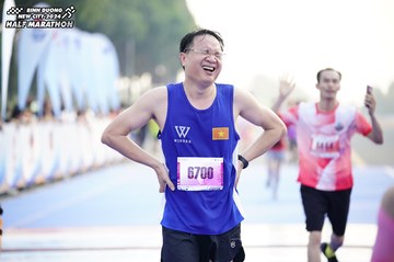 BINH DUONG NEW CITY HALF MARATHON 2024 - Ảnh #1759105