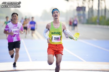 BINH DUONG NEW CITY HALF MARATHON 2024 - Ảnh #1756931