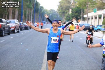 BINH DUONG NEW CITY HALF MARATHON 2024 - Ảnh #1755457