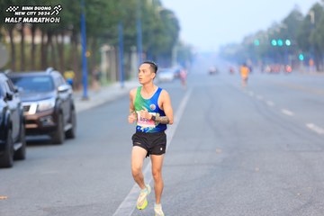 BINH DUONG NEW CITY HALF MARATHON 2024 - Ảnh #1739533