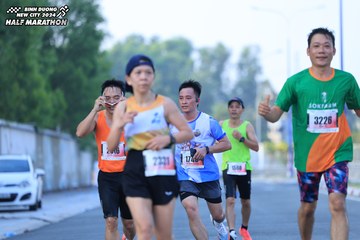 BINH DUONG NEW CITY HALF MARATHON 2024 - Ảnh #1776287