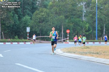 BINH DUONG NEW CITY HALF MARATHON 2024 - Ảnh #1735708