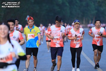 BINH DUONG NEW CITY HALF MARATHON 2024 - Ảnh #1750909