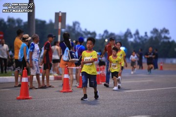 BINH DUONG NEW CITY HALF MARATHON 2024 - Ảnh #1728119