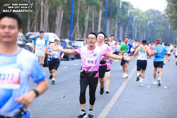 BINH DUONG NEW CITY HALF MARATHON 2024 - Ảnh #1750904