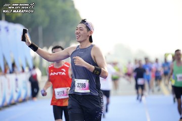 BINH DUONG NEW CITY HALF MARATHON 2024 - Ảnh #1759960