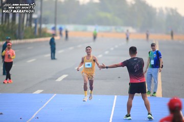 BINH DUONG NEW CITY HALF MARATHON 2024 - Ảnh #1738738