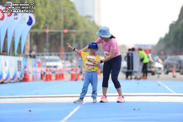 BINH DUONG NEW CITY HALF MARATHON 2024 - Ảnh #1727340