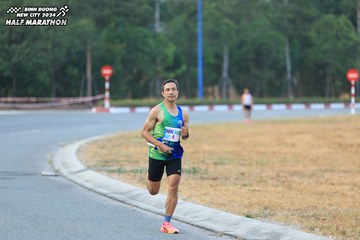 BINH DUONG NEW CITY HALF MARATHON 2024 - Ảnh #1735133