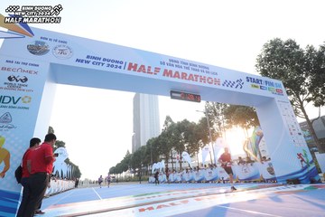 BINH DUONG NEW CITY HALF MARATHON 2024 - Ảnh #1819477