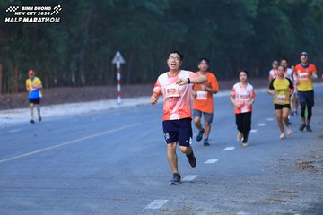 BINH DUONG NEW CITY HALF MARATHON 2024 - Ảnh #1750205