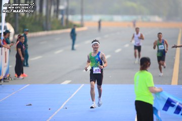 BINH DUONG NEW CITY HALF MARATHON 2024 - Ảnh #1738993