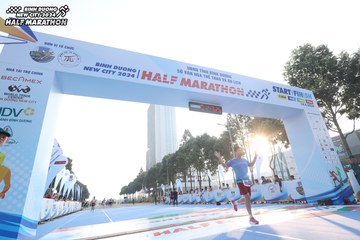 BINH DUONG NEW CITY HALF MARATHON 2024 - Ảnh #1820571