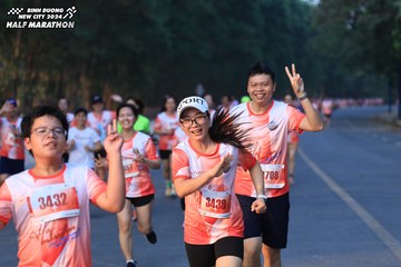 BINH DUONG NEW CITY HALF MARATHON 2024 - Ảnh #1772179