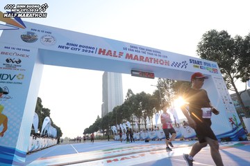 BINH DUONG NEW CITY HALF MARATHON 2024 - Ảnh #1819912