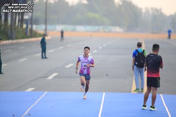 BINH DUONG NEW CITY HALF MARATHON 2024 - Ảnh #1738945