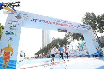BINH DUONG NEW CITY HALF MARATHON 2024 - Ảnh #1818854