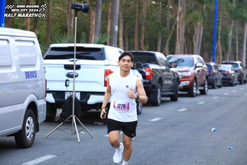 BINH DUONG NEW CITY HALF MARATHON 2024 - Ảnh #1755727