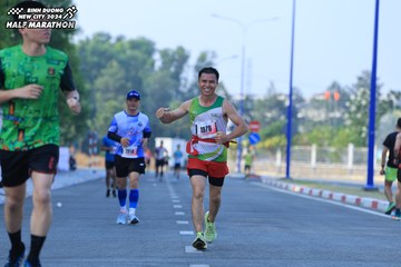 BINH DUONG NEW CITY HALF MARATHON 2024 - Ảnh #1765546