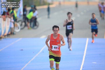 BINH DUONG NEW CITY HALF MARATHON 2024 - Ảnh #1740840