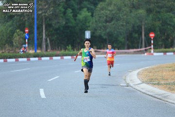 BINH DUONG NEW CITY HALF MARATHON 2024 - Ảnh #1735029