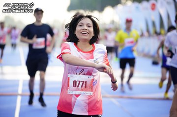 BINH DUONG NEW CITY HALF MARATHON 2024 - Ảnh #1762031