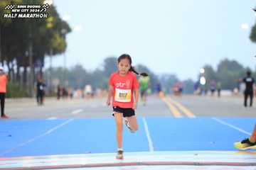 BINH DUONG NEW CITY HALF MARATHON 2024 - Ảnh #1727482