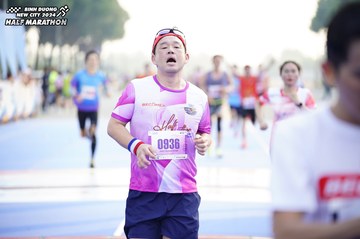 BINH DUONG NEW CITY HALF MARATHON 2024 - Ảnh #1759338